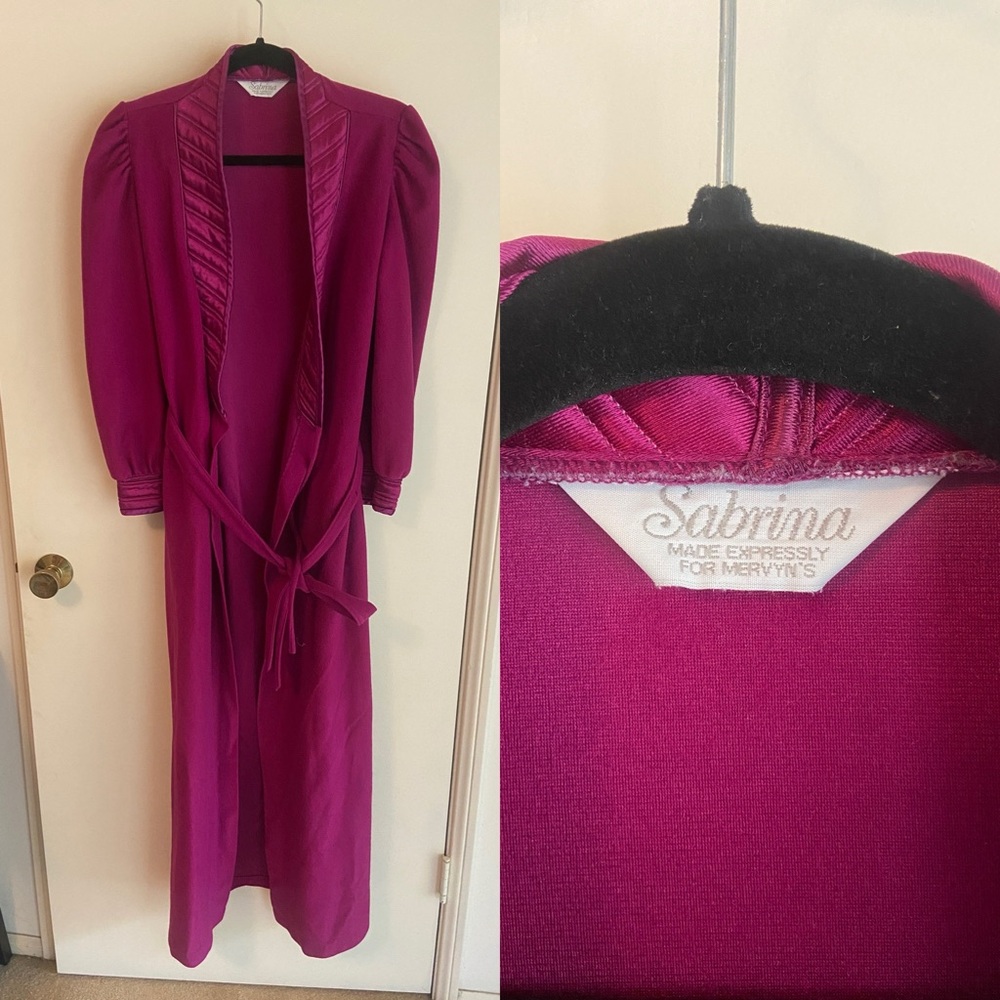 Vintage Sabina Women's Purple Robe